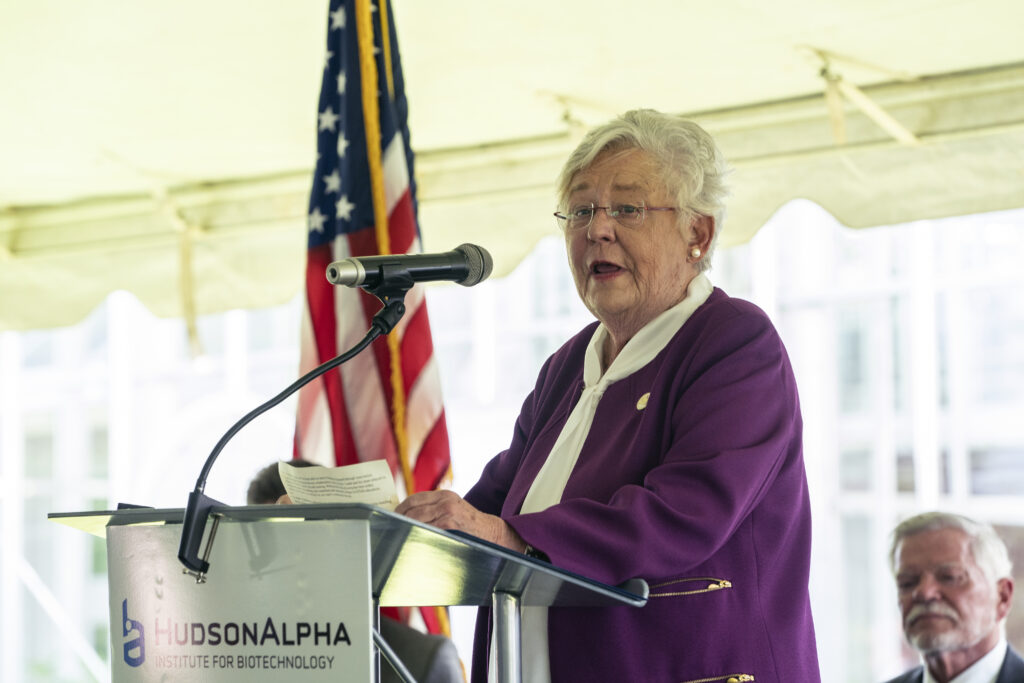 HudsonAlpha opens new 14,000-square-foot education facility HudsonAlpha opens new 14,000-square-foot education facility