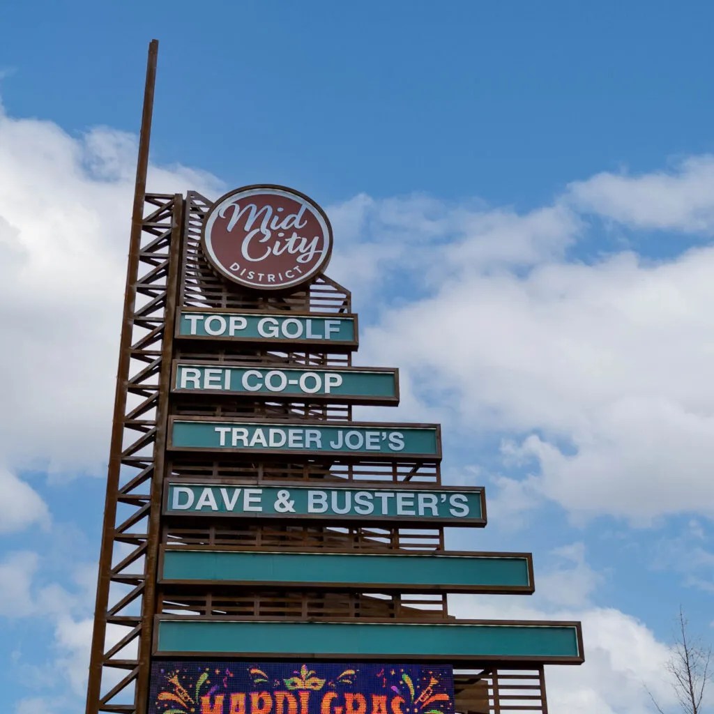 MidCity Accelerator Foundation receives 0K donation MidCity Accelerator Foundation receives 0K donation