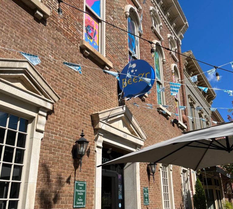 Got kids with endless appetites? Try these 11 restaurants where Kids Eat Free in Huntsville Got kids with endless appetites? Try these 11 restaurants where Kids Eat Free in Huntsville