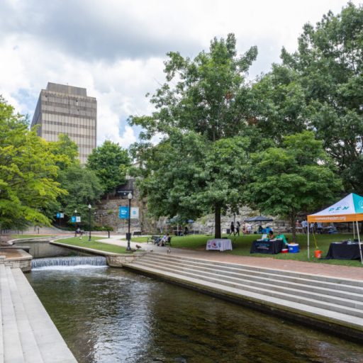 Huntsville added more than 450 new residents per month in 2022 Huntsville added more than 450 new residents per month in 2022