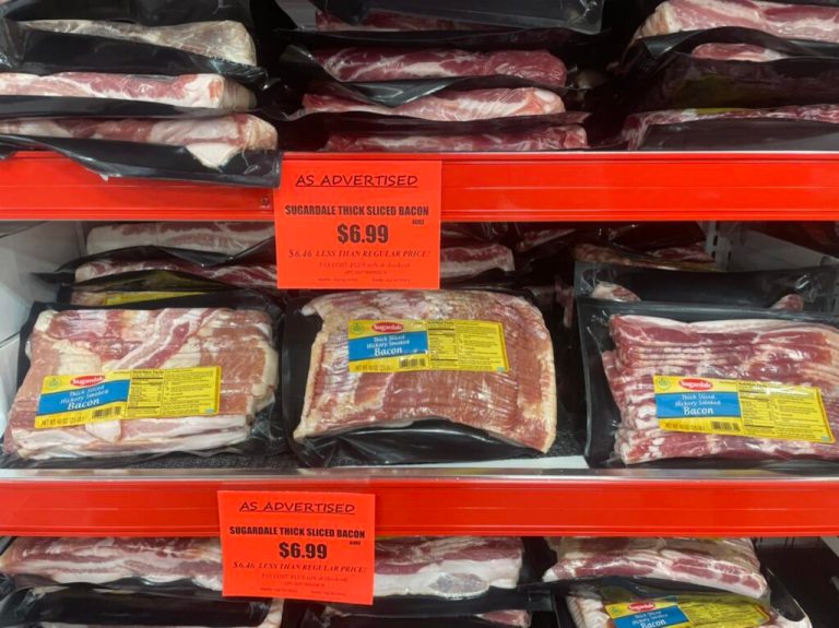 A new supermarket opens in Athens today + how to get a free bag of groceries A new supermarket opens in Athens today + how to get a free bag of groceries