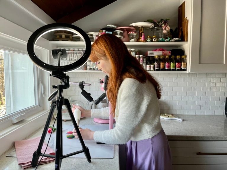 5 things to know about Ally Burnett, better known online as SugarPusher 5 things to know about Ally Burnett, better known online as SugarPusher