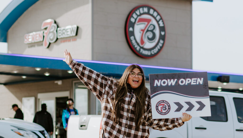 North Alabama’s first 7 Brew is now open on University Drive North Alabama’s first 7 Brew is now open on University Drive