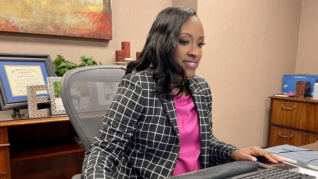 Huntsville’s new city clerk is a ‘rising star’ Huntsville’s new city clerk is a ‘rising star’