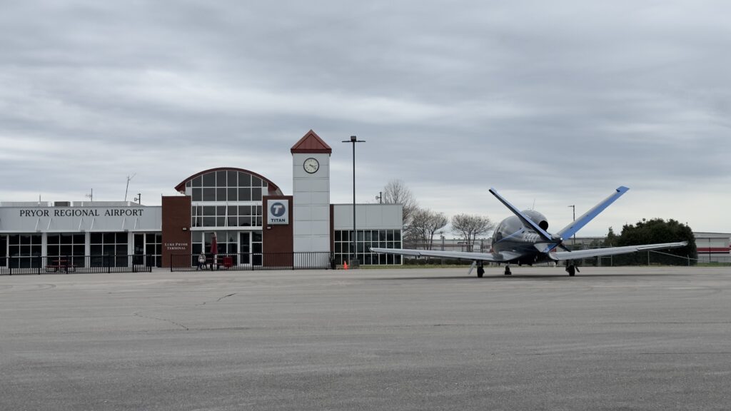 Huntsville firm inks new deal with Pryor Field Regional Airport Huntsville firm inks new deal with Pryor Field Regional Airport