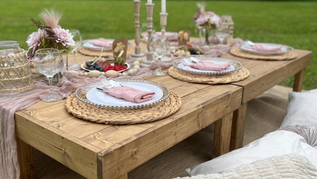 NEW: 3 openings in Huntsville—records, picnics + more NEW: 3 openings in Huntsville—records, picnics + more