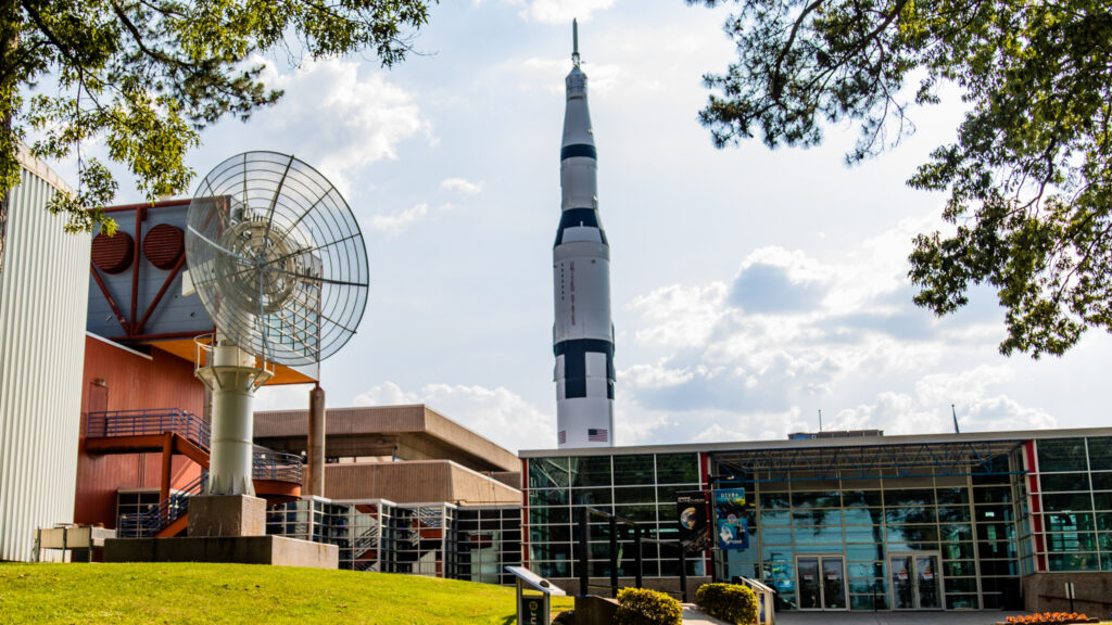 What’s open + what’s closed for Memorial Day 2023 What’s open + what’s closed for Memorial Day 2023