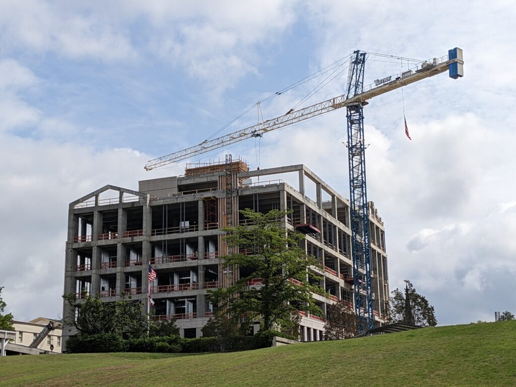 New City Hall construction progresses as crew ‘tops out’ building New City Hall construction progresses as crew ‘tops out’ building