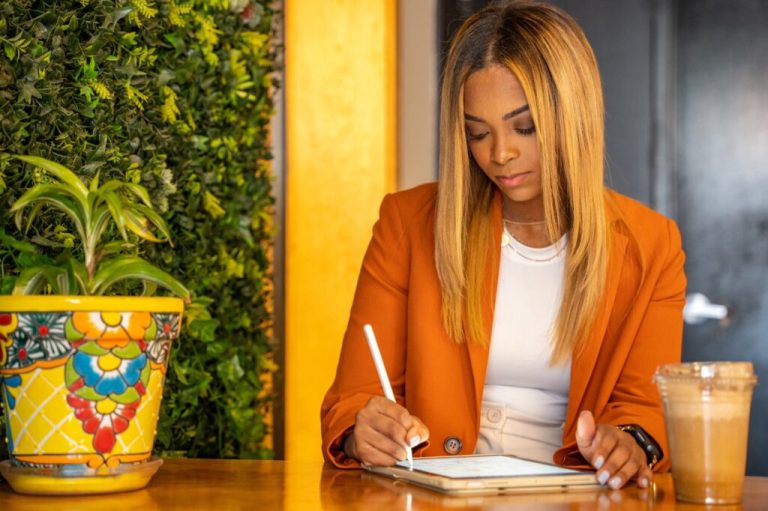 Meet Kesley—a Huntsville nurse who’s an amazing chef + saves lots of money on her degrees Meet Kesley—a Huntsville nurse who’s an amazing chef + saves lots of money on her degrees