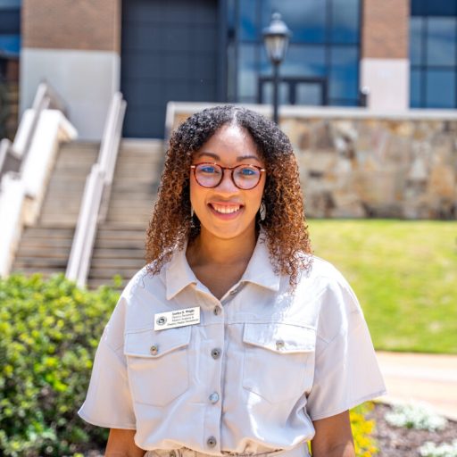 She was once a student of this university’s diversity program + now she runs it She was once a student of this university’s diversity program + now she runs it