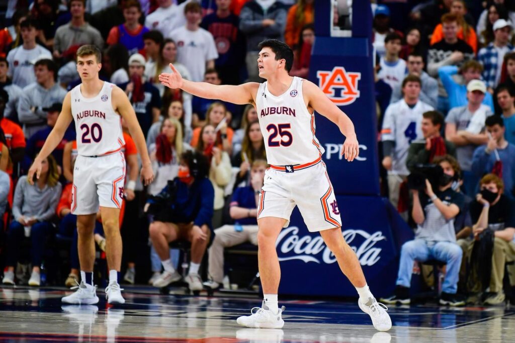 Auburn + Tennessee hoops to play in new Rocket City Classic at VBC Auburn + Tennessee hoops to play in new Rocket City Classic at VBC