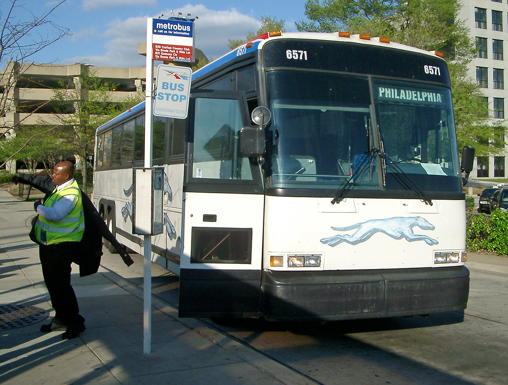 Greyhound resumes new bus services in Huntsville Greyhound resumes new bus services in Huntsville