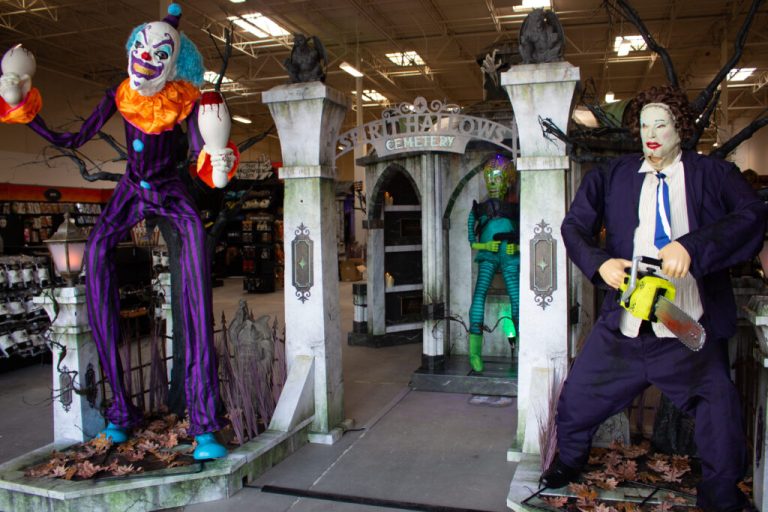 Spirit Halloween is officially open in Huntsville Spirit Halloween is officially open in Huntsville