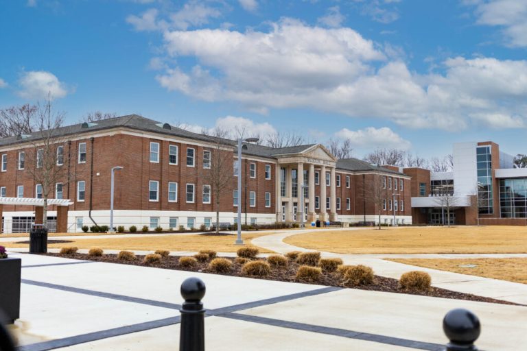 What is Alabama’s best college town? One new study says Huntsville What is Alabama’s best college town? One new study says Huntsville