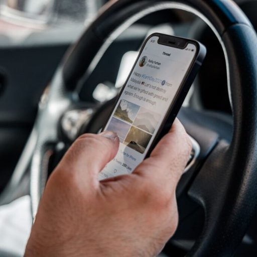 Huntsville to add new amendments to texting-while-driving ordinance Huntsville to add new amendments to texting-while-driving ordinance