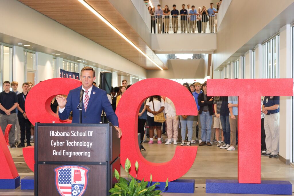 10 Huntsville-area high schools rank among state’s best 10 Huntsville-area high schools rank among state’s best