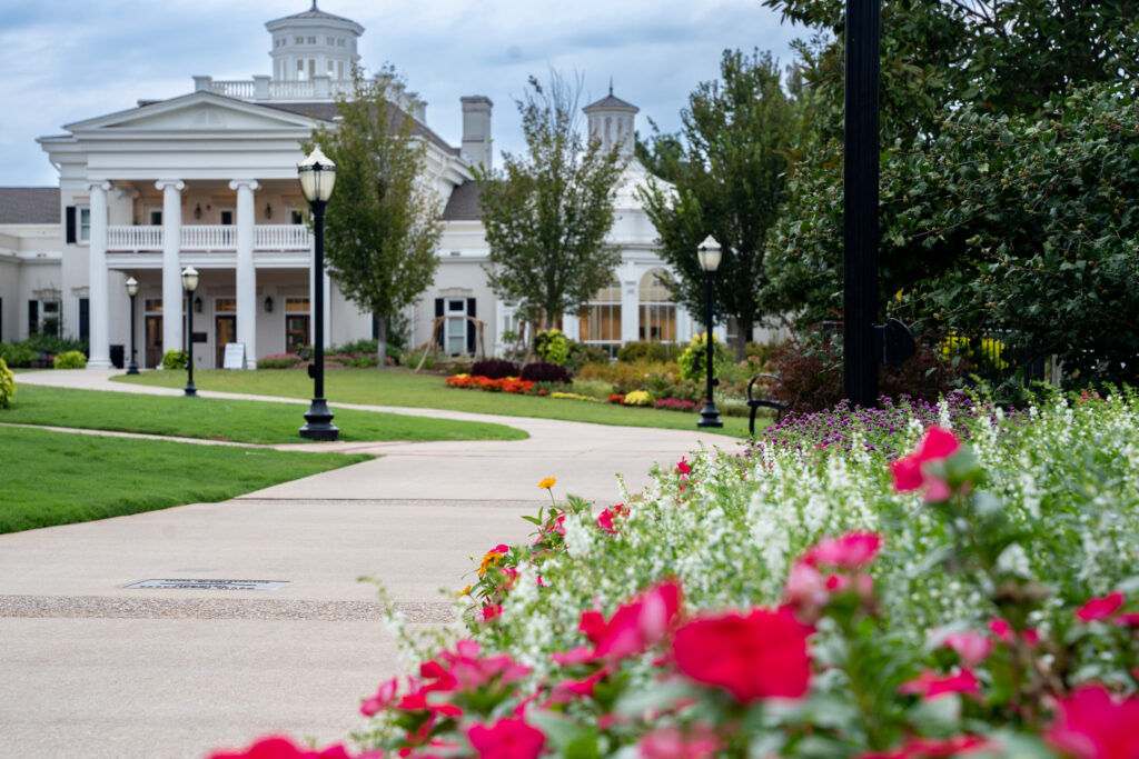 NEW: USA Today names Huntsville Botanical Garden as one of the top 10 U.S. gardens for plant lovers NEW: USA Today names Huntsville Botanical Garden as one of the top 10 U.S. gardens for plant lovers