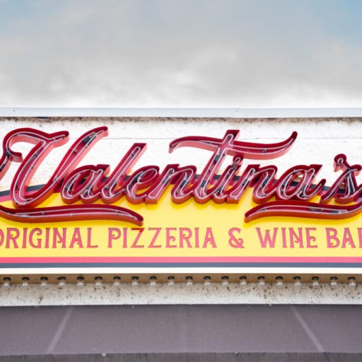 Valentina’s Pizzeria settling into new location Valentina’s Pizzeria settling into new location