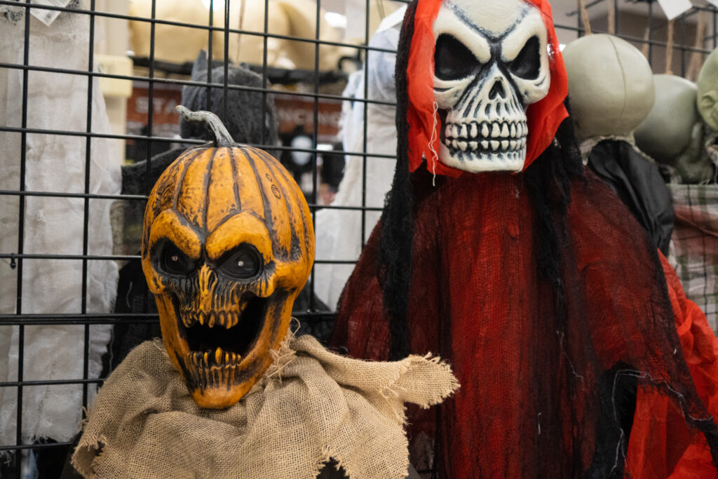 NOW OPEN: Halloween City on University Dr. NOW OPEN: Halloween City on University Dr.