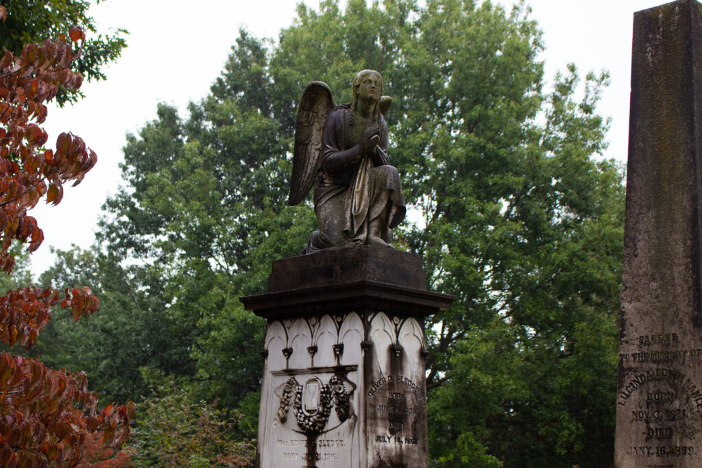 The haunted Cedarhurst Mansion + one of Huntsville’s most famous ghosts The haunted Cedarhurst Mansion + one of Huntsville’s most famous ghosts