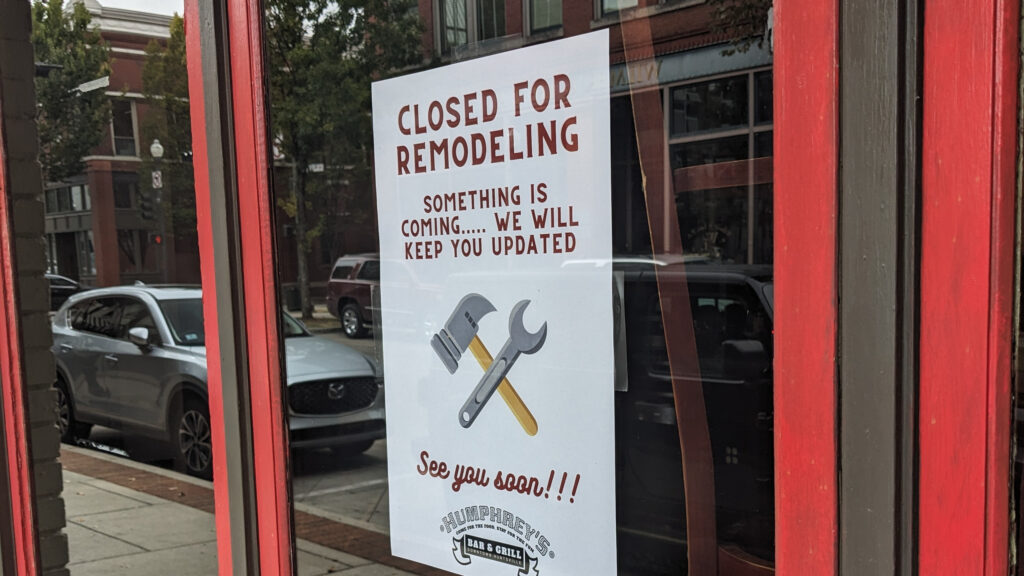 Popular watering hole Humphrey’s Bar + Grill closed for remodeling Popular watering hole Humphrey’s Bar + Grill closed for remodeling