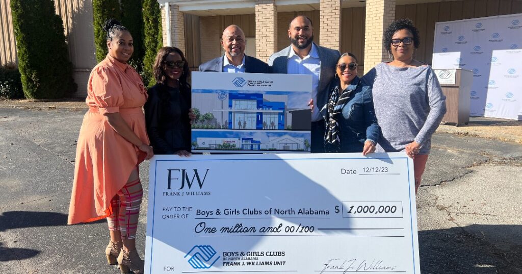 Boys + Girls Club receives donation for new facility Boys + Girls Club receives donation for new facility