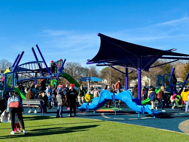 New playground open at Sandra Moon Community Complex New playground open at Sandra Moon Community Complex