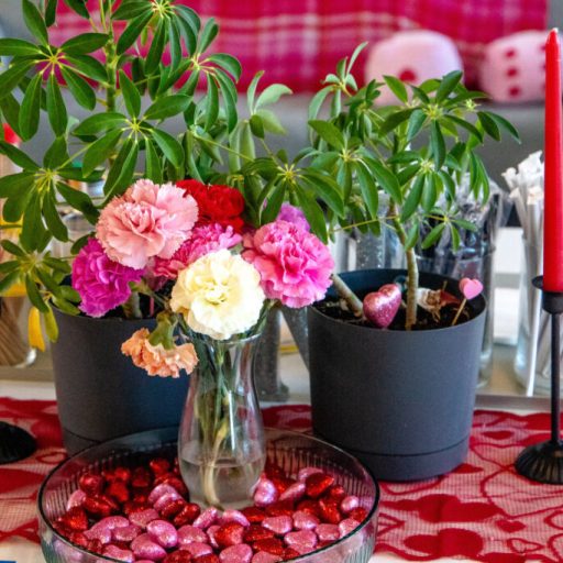 Need last minute Valentine’s Day ideas? You need to check these out Need last minute Valentine’s Day ideas? You need to check these out