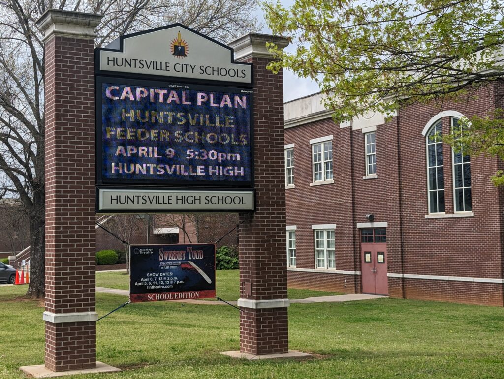 Huntsville City Schools closing 3 schools, adding new ones Huntsville City Schools closing 3 schools, adding new ones