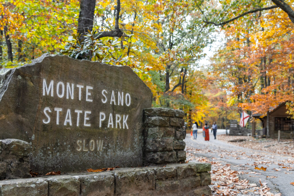 Check out these amazing guided hikes in the Huntsville area Check out these amazing guided hikes in the Huntsville area