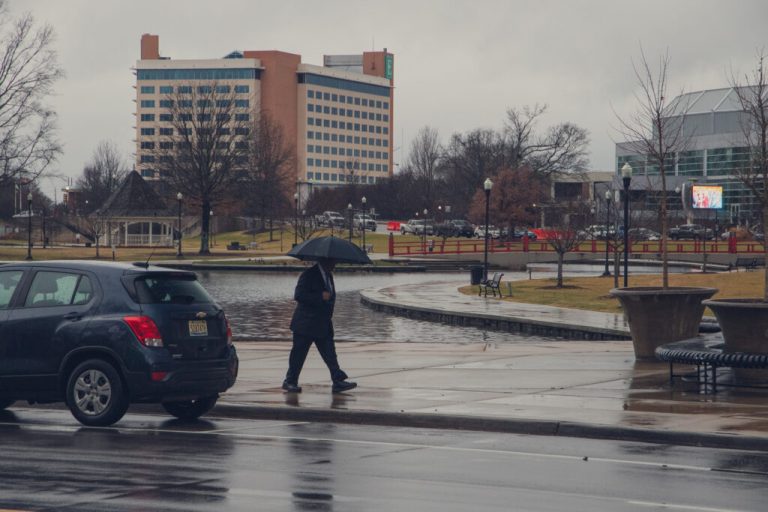 Severe weather possible for North Alabama, but a beautiful weekend expected Severe weather possible for North Alabama, but a beautiful weekend expected