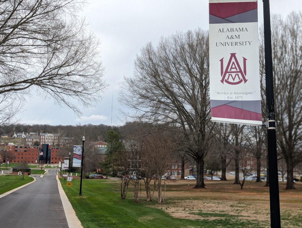 Job seekers—browse more than 12k new job listings in the Huntsville area Job seekers—browse more than 12k new job listings in the Huntsville area