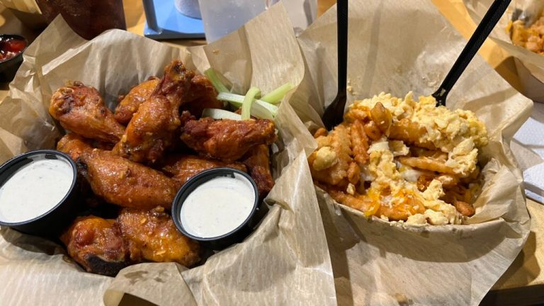 7 of the best wing spots in Huntsville 7 of the best wing spots in Huntsville