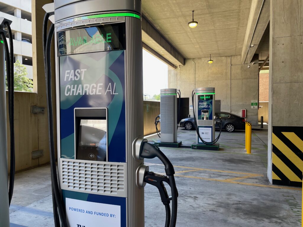 New fast-charging EV facility unveiled as part of initiative New fast-charging EV facility unveiled as part of initiative