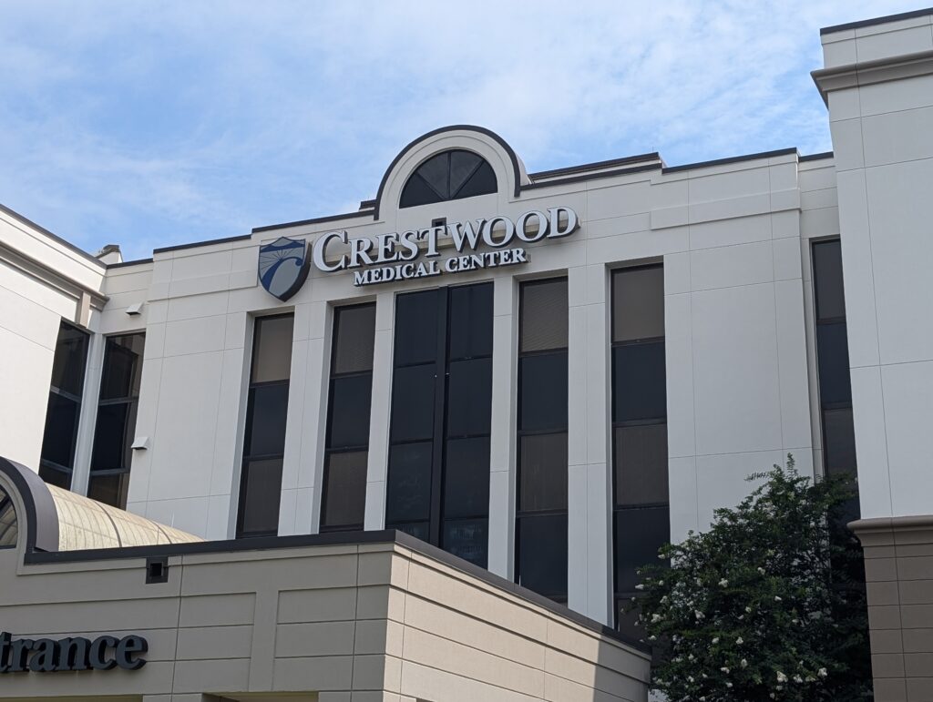 Crestwood Medical Center names new president