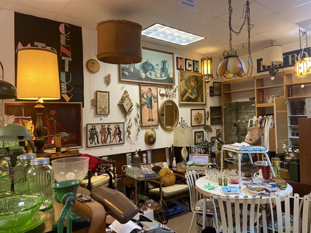 How to find estate sales in Huntsville + self-storage units to stash your big finds How to find estate sales in Huntsville + self-storage units to stash your big finds