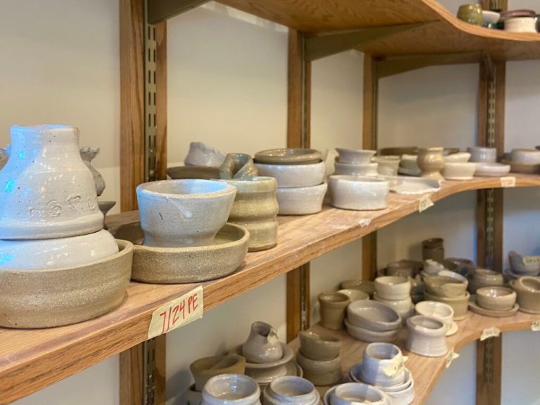 3 Ceramics studios with pottery classes in Huntsville 3 Ceramics studios with pottery classes in Huntsville