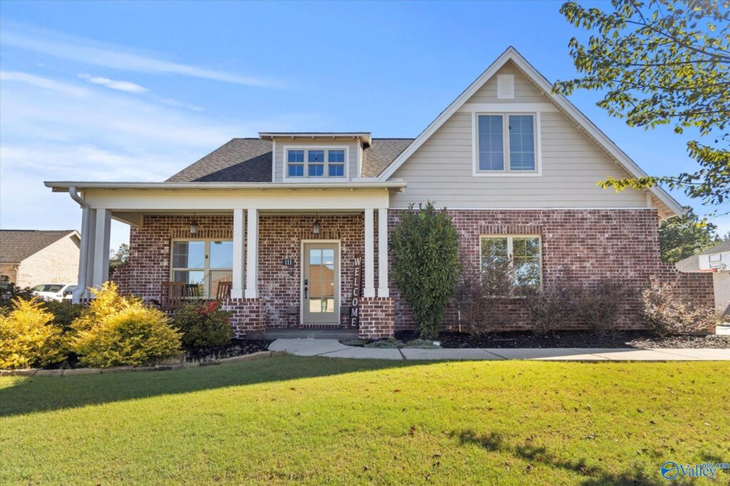 6 beautiful Huntsville-area homes on the market 6 beautiful Huntsville-area homes on the market