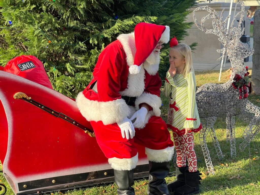 Check out these cool ways to celebrate Christmas in Athens Check out these cool ways to celebrate Christmas in Athens