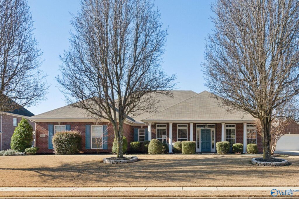 Take a look inside these 10 Huntsville-area homes Take a look inside these 10 Huntsville-area homes