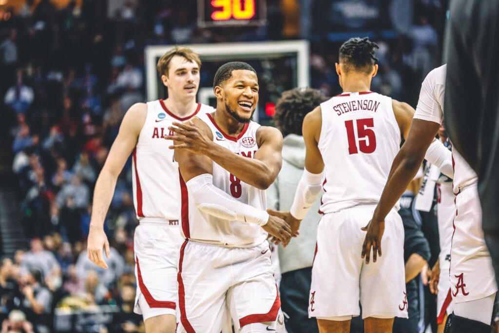 Bama advances to Elite 8 – is AU next? (also, be sure to play our Beer Bracket!) Bama advances to Elite 8 – is AU next? (also, be sure to play our Beer Bracket!)