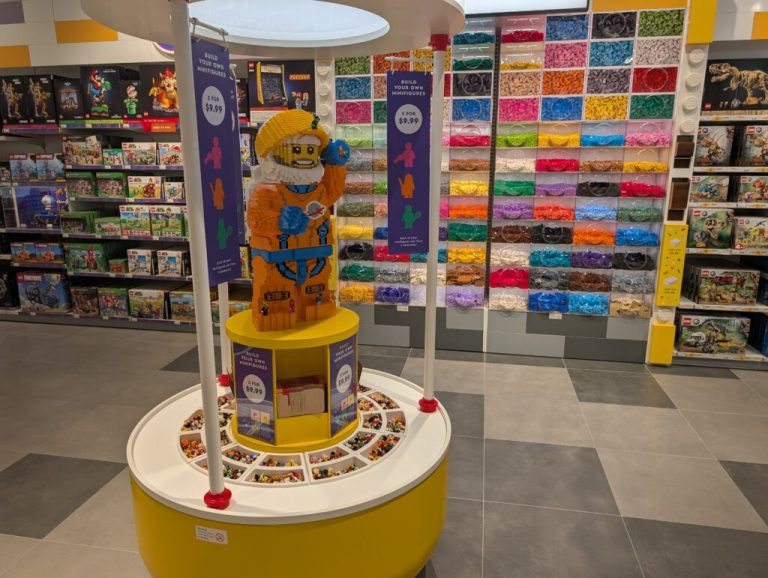 Alabama’s first Lego Store now open at Bridge Street Alabama’s first Lego Store now open at Bridge Street