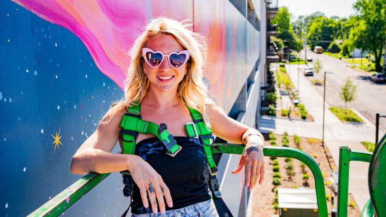 Huntsville muralist’s passion is now her profession Huntsville muralist’s passion is now her profession