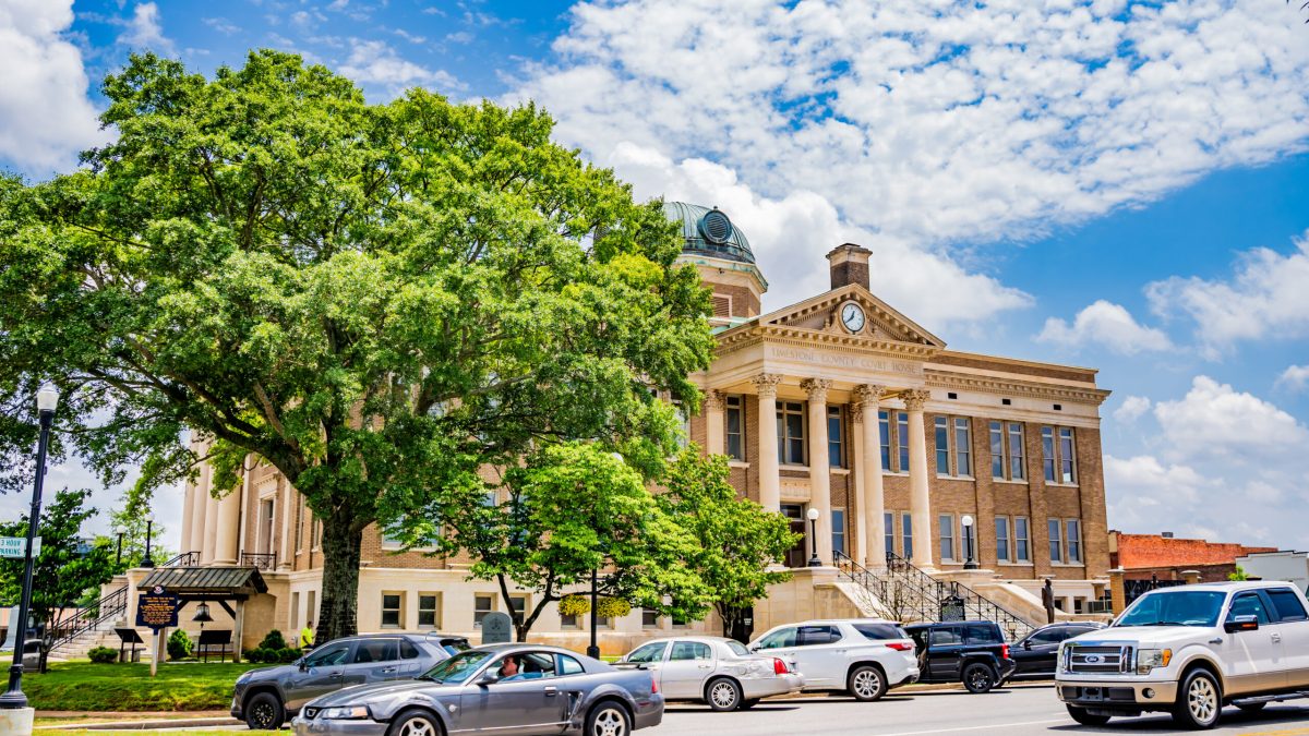 Athens municipal elections just weeks away: Here’s what to know Athens municipal elections just weeks away: Here’s what to know