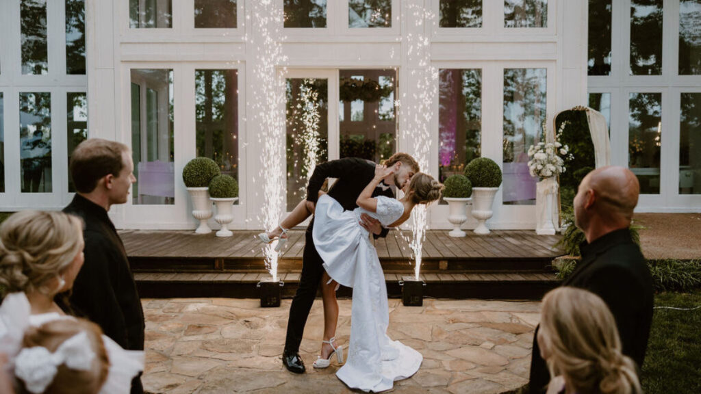 Planning a wedding? Check out these Huntsville-area venues Planning a wedding? Check out these Huntsville-area venues