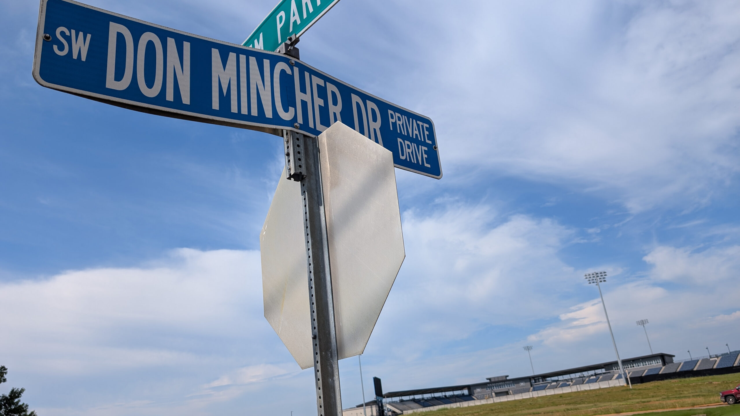 Famous roads: the namesake for Don Mincher Drive Famous roads: the namesake for Don Mincher Drive