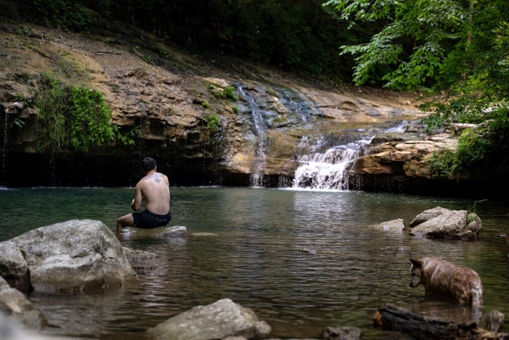 How to find dazzling caves, waterfalls + more in less than 1 hour of Huntsville in Jackson County How to find dazzling caves, waterfalls + more in less than 1 hour of Huntsville in Jackson County