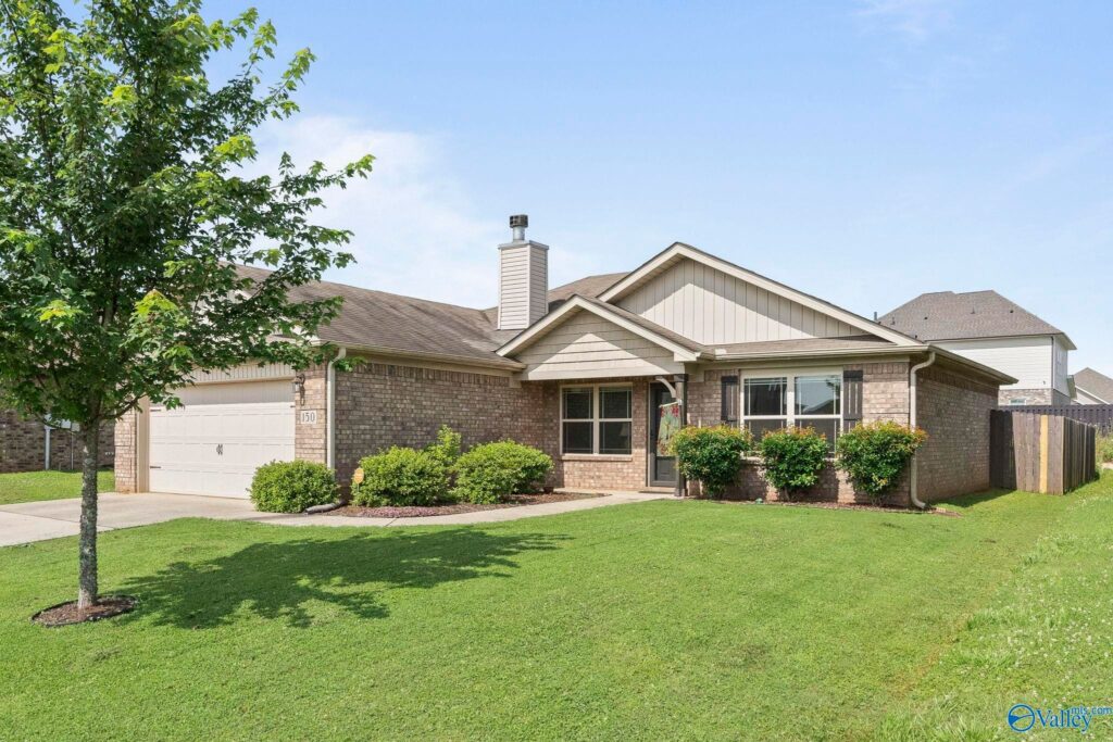 Check out these 3 homes on the Huntsville-area market right now Check out these 3 homes on the Huntsville-area market right now