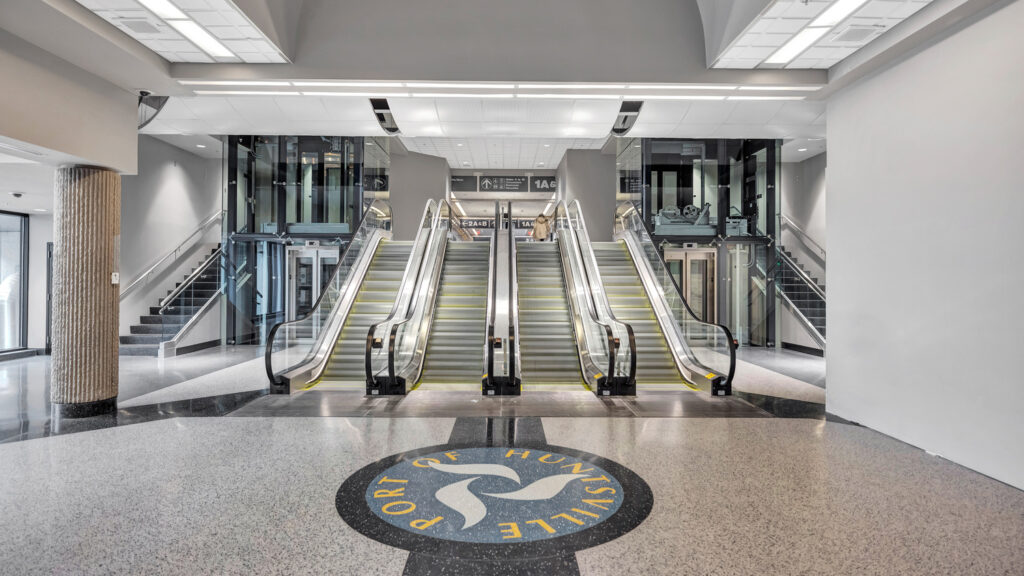 New airport concourse renovations now complete New airport concourse renovations now complete