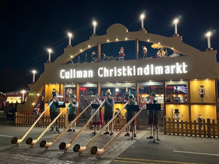 This easy holiday road trip from Huntsville will dazzle you This easy holiday road trip from Huntsville will dazzle you